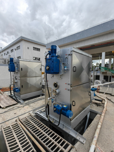 Internal flow grille