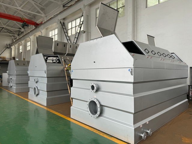 Box turntable filter